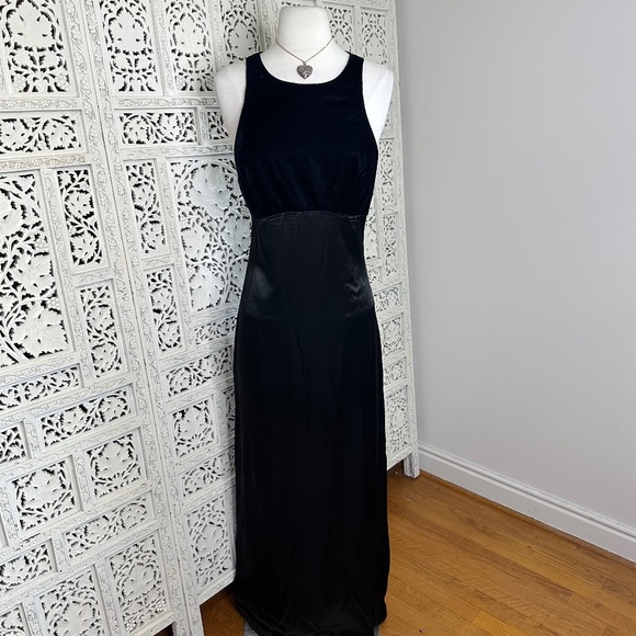 Vintage Black Velvet Satin Sleeveless Rhinestone Bow Formal Long Gown Prom Dress - Picture 1 of 9